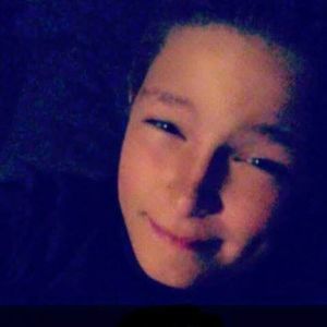 Meet your Posher, Dustin